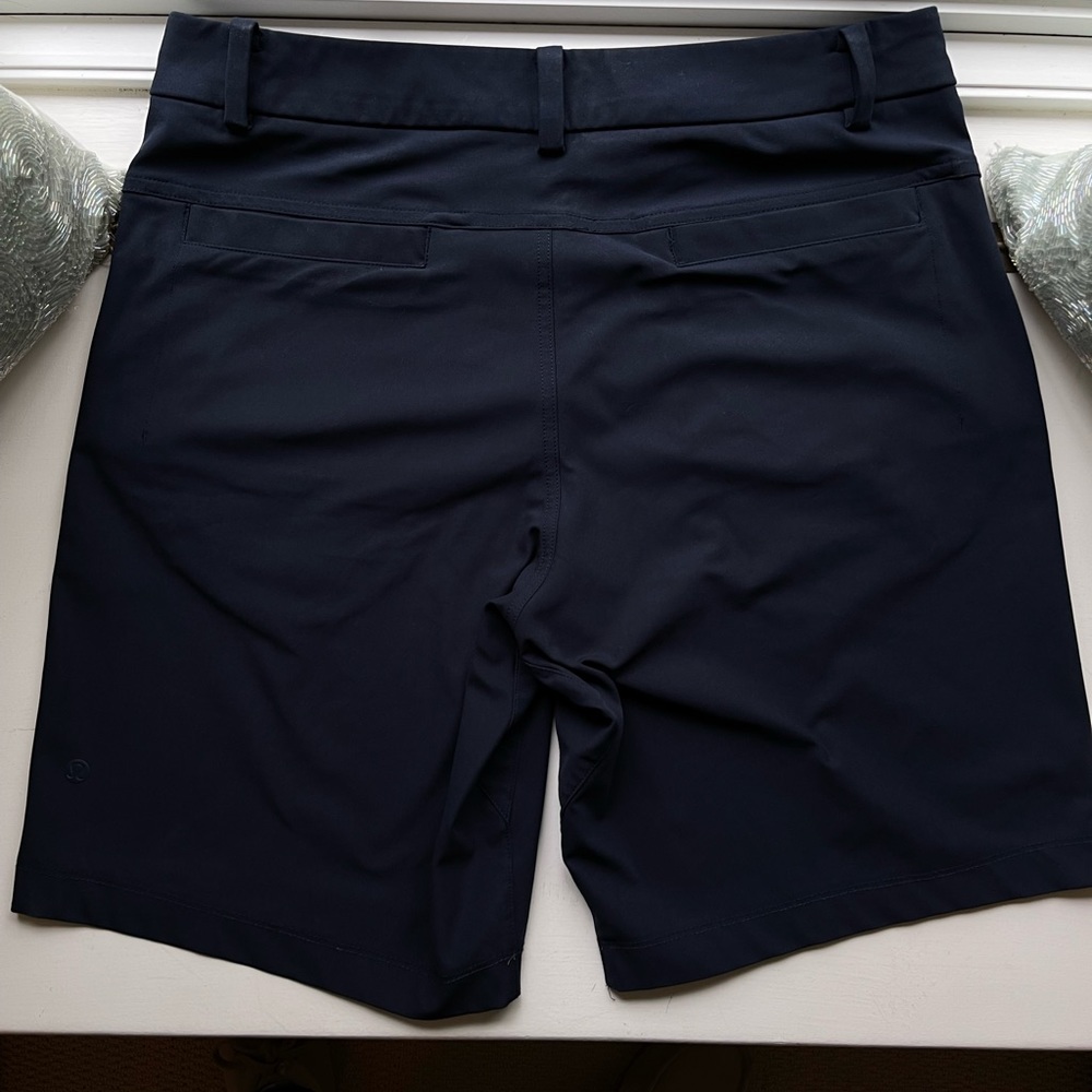 Lululemon Mens Commission Shorts 32” Waist - NAVY